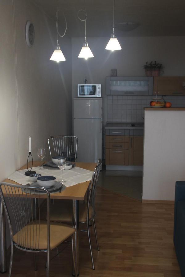 Jasmine Apartment - Free Parking - City Center - Skibus - Tatralandia 5Km Liptovsky Mikulas Exterior photo